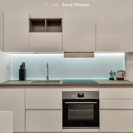 Апартаменты The Prestige, Terre Marine *